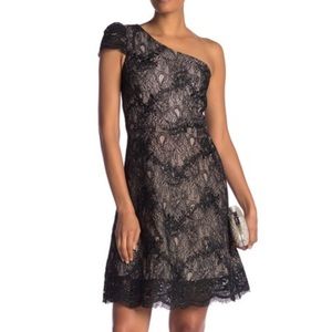 DRESS THE POPULATION Fit and Flare Lace Dress
